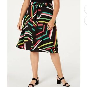 BAR III Plus black w/neon linear print A-line skirt button front knee length 20W